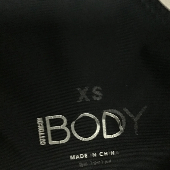 COTTON ON BODY Sportswear Set Fitness Black White Pineapple Pattern Tops + Short - Picture 4 of 6